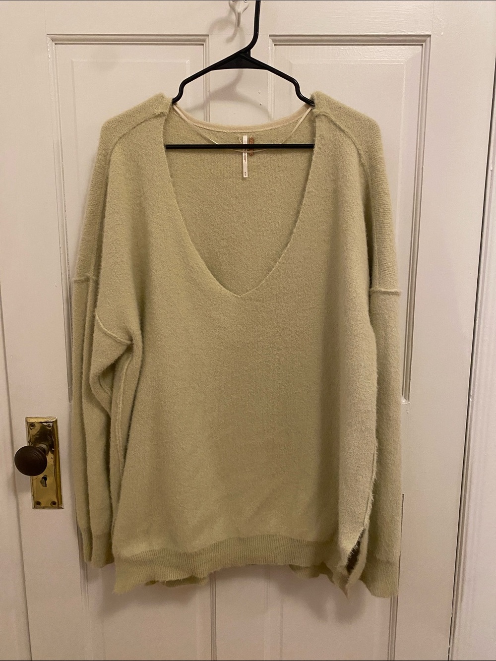 Free People Oversized Slouchy Cream Women’s Sweater 100% Nylon M